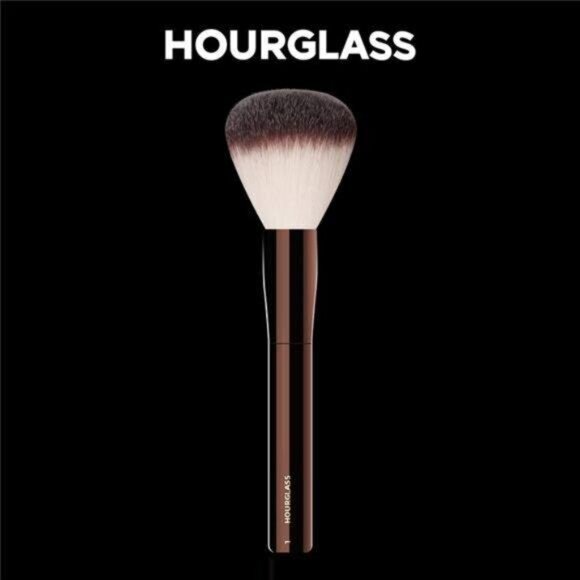 Hourglass Makeup Brush- No.1 Round Head Powder Brush Soft and Skin-friendly - Picture 6 of 7